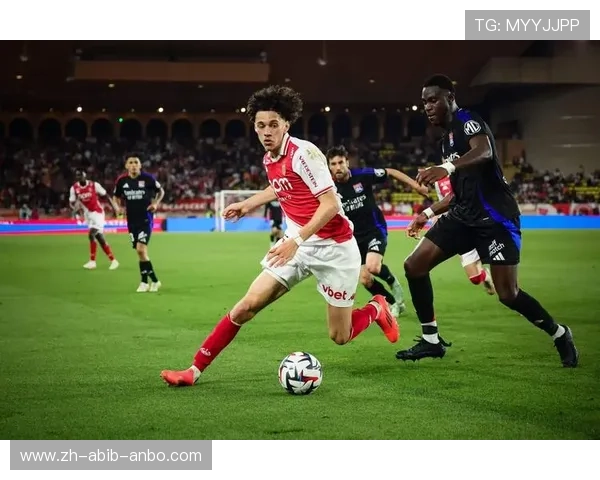 英超球队人员规定：讨论英超球队在人员和转会方面的规定。